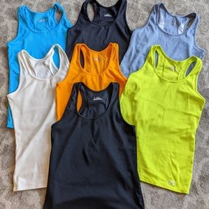 Under Armour tanktops